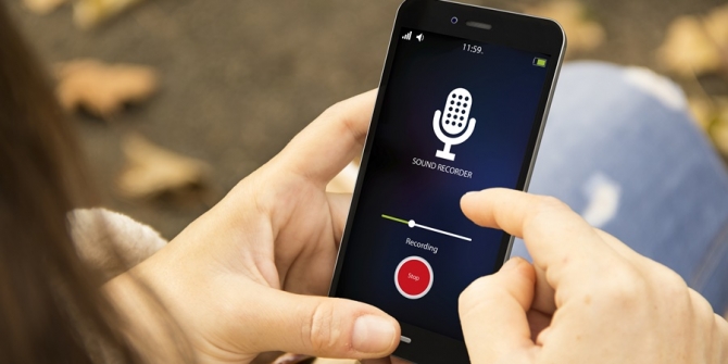 Livro traz dicas para auxiliar os profissionais da educa&ccedil;&atilde;o na grava&ccedil;&atilde;o  de conte&uacute;dos pedag&oacute;gicos