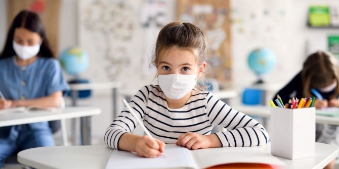 Escolas devem elaborar plano para a volta presencial de todos os alunos em agosto